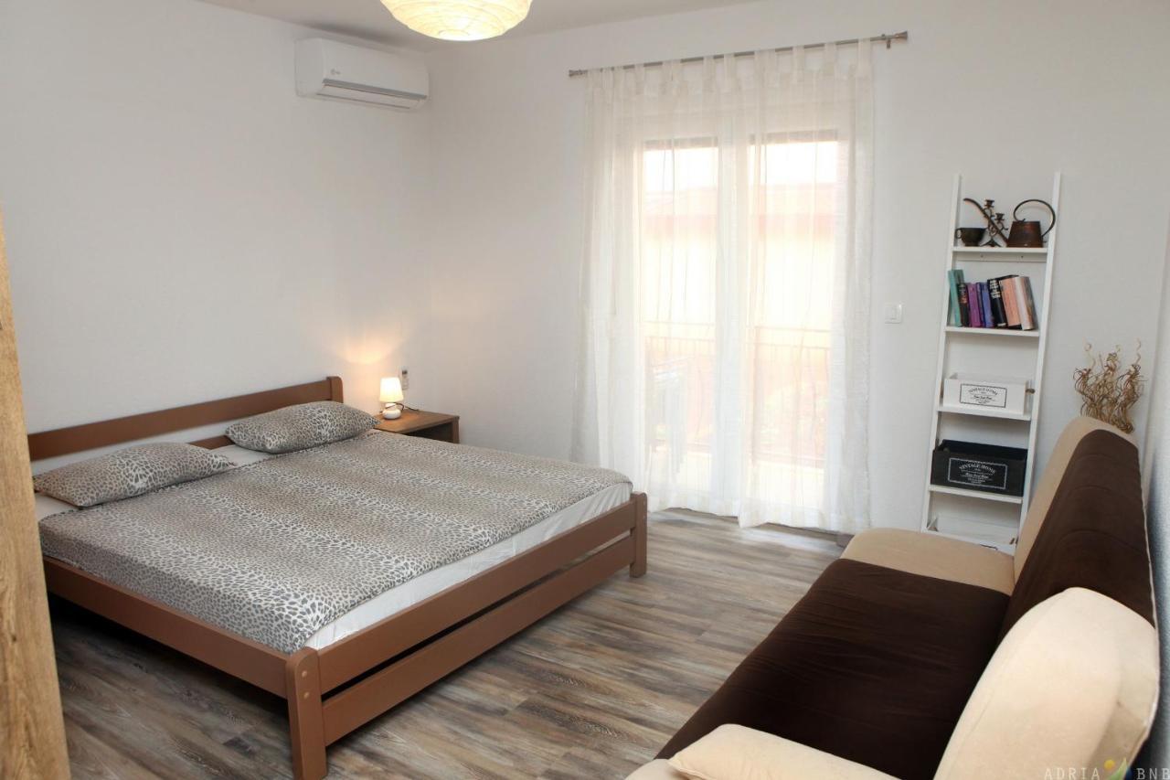 Nice Apartment Near The Sea Es3 Umag Extérieur photo
