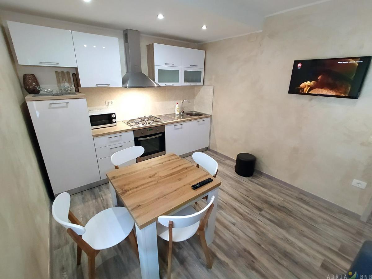 Nice Apartment Near The Sea Es3 Umag Extérieur photo
